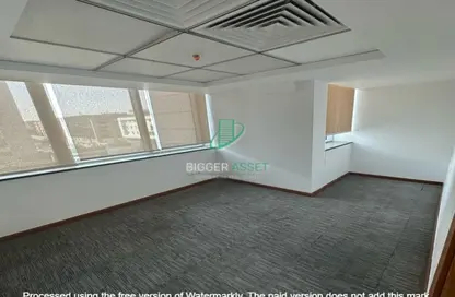 مساحات مكتبية - استوديو - 2 حمامات للايجار في جولدن جيت - شارع التسعين الجنوبي - التجمع الخامس - مدينة القاهرة الجديدة - القاهرة