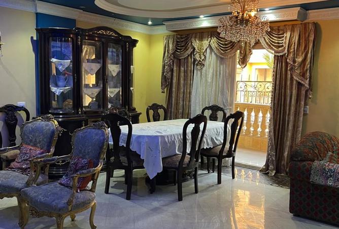 8472042 - Property Image 2