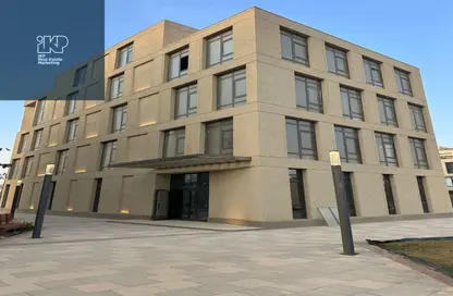 Whole Building - Studio - 3 Bathrooms for sale in District 5 - 5th Settlement Compounds - The 5th Settlement - New Cairo City - Cairo