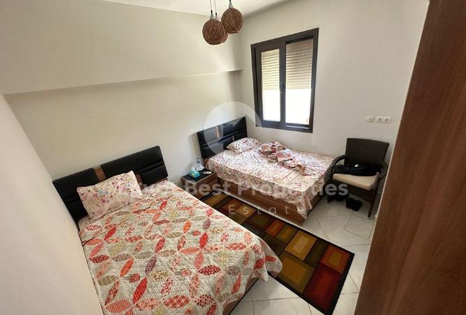 8232106 - Property Image 3