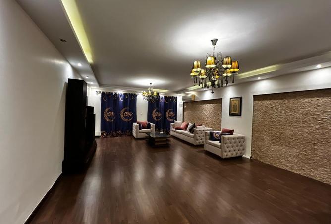 8413229 - Property Main Image