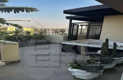 دوبلكس - 4 غرف نوم - 4 حمامات للبيع في سيراس - اب تاون كايرو - المقطم - القاهرة