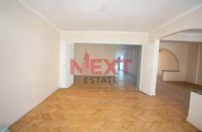 Apartment - 3 Bedrooms - 3 Bathrooms for sale in Laurent - Hay Sharq - Alexandria