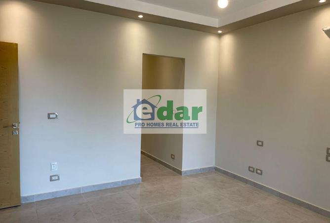 8435426 - Property Image 2