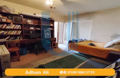 Apartment - 2 Bedrooms - 2 Bathrooms for sale in Sidi Gaber St. - Sidi Gaber - Hay Sharq - Alexandria