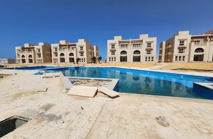 شاليه - 2 غرف نوم - 1 حمام للبيع في ذا جروف - العين السخنة - السويس