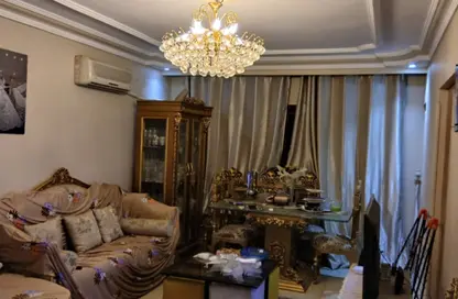 Apartment - 2 Bedrooms - 2 Bathrooms for sale in Dr Hassan Al Sherif St. - 8th Zone - Nasr City - Cairo