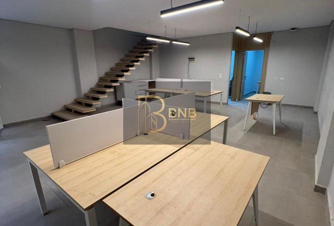 8282615 - Property Main Image