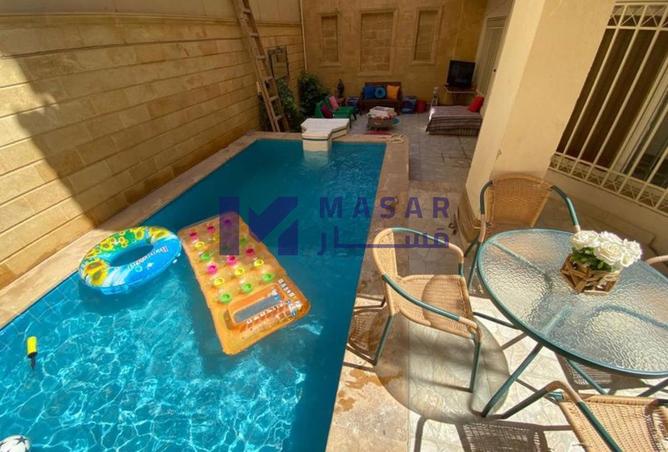 8331880 - Property Image 3