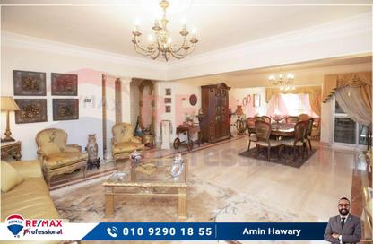 Apartment - 4 Bedrooms - 3 Bathrooms for sale in Abd Al Hameed El Deeb St. - Tharwat - Hay Sharq - Alexandria