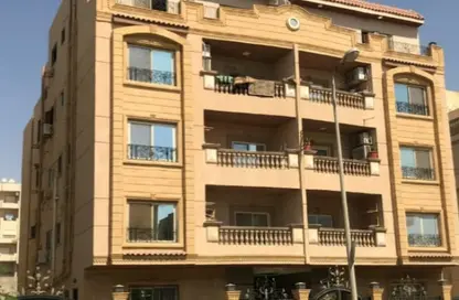 Apartment - 2 Bedrooms - 2 Bathrooms for sale in Arabella - 5th Settlement Compounds - The 5th Settlement - New Cairo City - Cairo