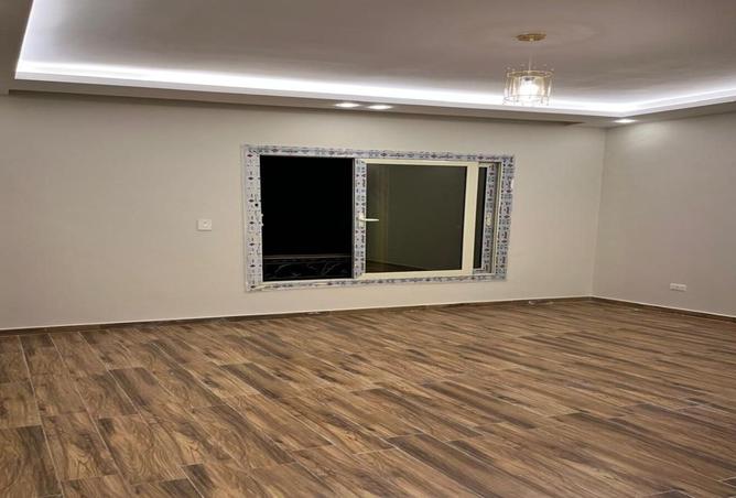 8131634 - Property Image 2
