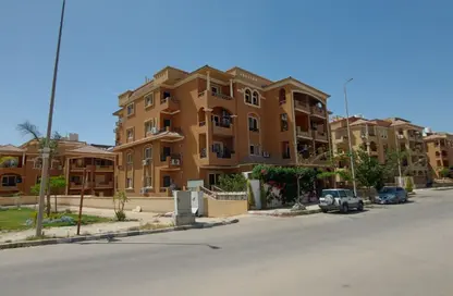 Apartment - 3 Bedrooms - 2 Bathrooms for sale in Al Khamayel city - Sheikh Zayed Compounds - Sheikh Zayed City - Giza