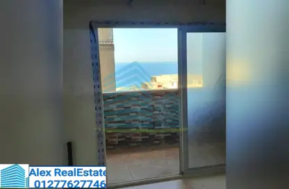 Apartment - 3 Bedrooms - 2 Bathrooms for rent in Port Said St. - Ibrahimia - Hay Wasat - Alexandria