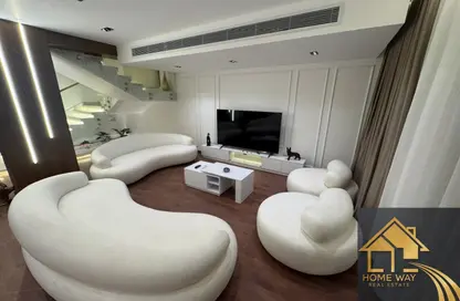 Villa - 4 Bedrooms - 5 Bathrooms for rent in Madinaty - Cairo