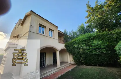 Villa - 4 Bedrooms - 3 Bathrooms for rent in Madinaty - Cairo