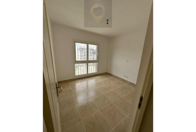 8053065 - Property Image 2