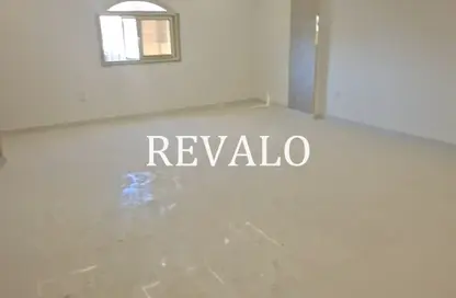 Apartment - 3 Bedrooms - 1 Bathroom for rent in Touristic 1 - Northern Expansions - 6 October City - Giza