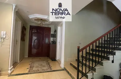 فيلا - 4 غرف نوم - 4 حمامات للبيع في حدائق المهندسين - الحي الرابع - الشيخ زايد - الجيزة