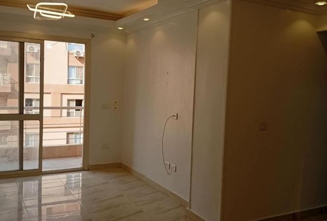 8484422 - Property Main Image