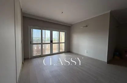 Apartment - 3 Bedrooms - 2 Bathrooms for sale in Al Khamayel city - Sheikh Zayed Compounds - Sheikh Zayed City - Giza