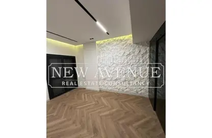 Apartment - 2 Bedrooms - 2 Bathrooms for sale in El Patio Oro - 5th Settlement Compounds - The 5th Settlement - New Cairo City - Cairo