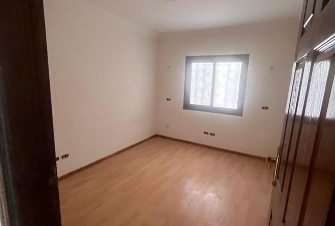 8339330 - Property Image 3