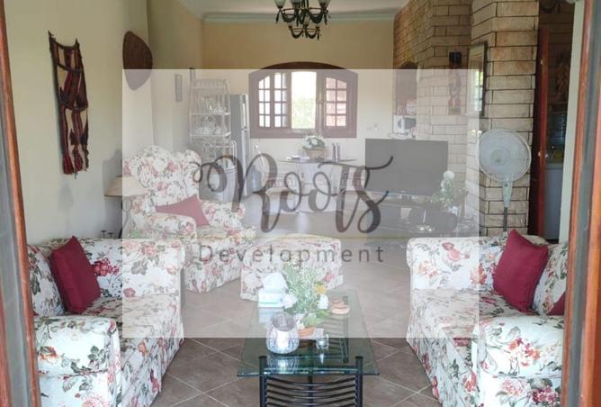 8086650 - Property Image 2