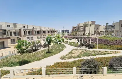 Villa - 5 Bedrooms - 4 Bathrooms for sale in Palm Hills New Cairo - 5th Settlement Compounds - The 5th Settlement - New Cairo City - Cairo