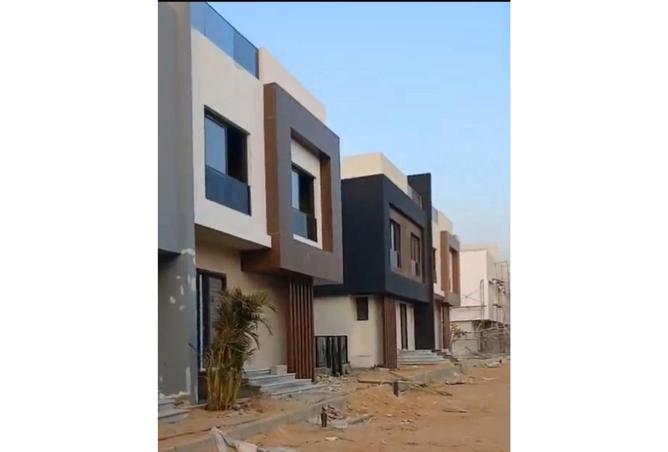 7984910 - Property Image 2