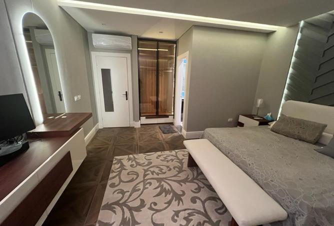 8223225 - Property Image 3