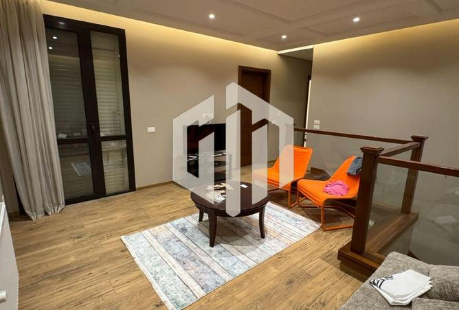 8471944 - Property Image 2