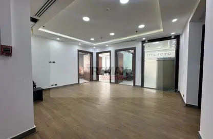 Office Space - Studio - 1 Bathroom for rent in The Polygon - Sheikh Zayed Compounds - Sheikh Zayed City - Giza