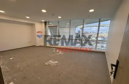 Office Space - Studio - 1 Bathroom for rent in Arkan Plaza - 26th of July Corridor - Sheikh Zayed City - Giza Office Space - Studio - 1 Bathroom for rent in Arkan Plaza - 26th of July Corridor - Sheikh Zayed City - Giza