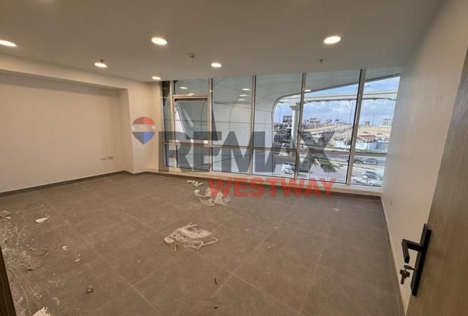 8395089 - Property Image 3