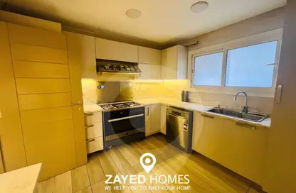 شقة - 3 غرف نوم - 3 حمامات للايجار في نيو جيزة - طريق مصر اسكندرية الصحراوي - مدينة 6 أكتوبر - الجيزة
