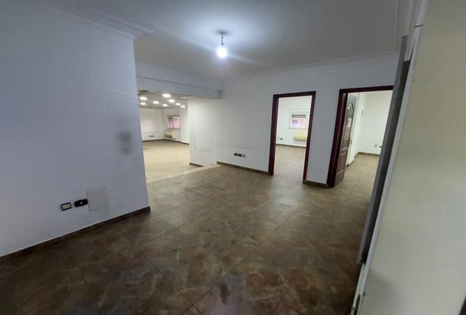 7892623 - صورة العقار 2