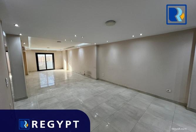 8329441 - Property Image 2