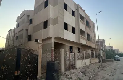 Villa - 7+ Bedrooms - 5 Bathrooms for sale in 8th District - Obour City - Qalyubia