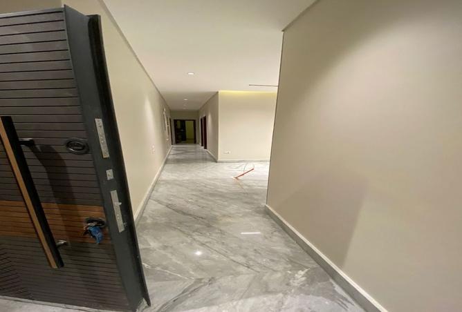 8122948 - Property Image 3