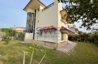 Villa - 3 Bedrooms - 5 Bathrooms for sale in Royal City - Sheikh Zayed Compounds - Sheikh Zayed City - Giza