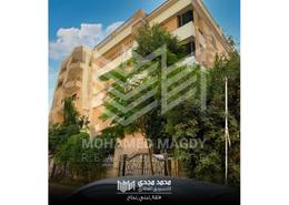 بناية كاملة - 8 حمامات for للبيع in شارع السنترال - الحي الاول - مدينة 6 أكتوبر - الجيزة