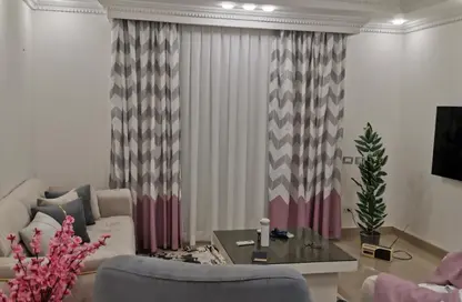 شقة - 3 غرف نوم - 2 حمامات للايجار في زايد ديونز - الحي السادس - الشيخ زايد - الجيزة