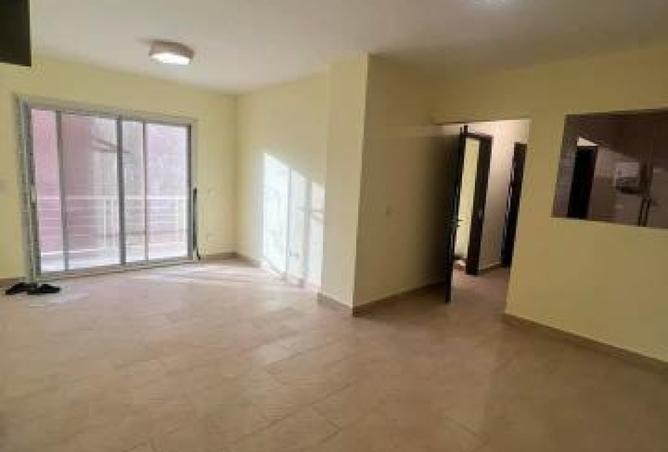 8200319 - Property Image 2