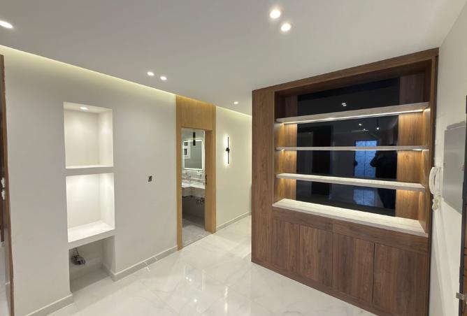 8384876 - Property Image 3