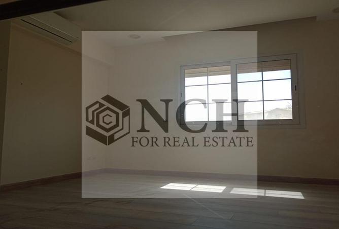 8145122 - Property Image 2