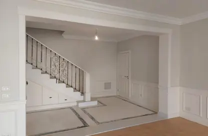 دوبلكس - 3 غرف نوم - 3 حمامات للايجار في ويستاون - كمبوندات الشيخ زايد - الشيخ زايد - الجيزة