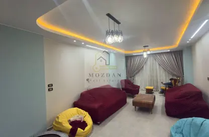 شقة - 3 غرف نوم - 2 حمامات للبيع في الشطر الثامن - زهراء المعادي - حي المعادي - القاهرة