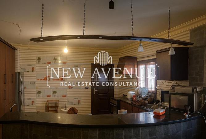 8323904 - Property Image 2