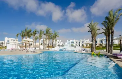 Chalet - 3 Bedrooms - 2 Bathrooms for sale in Mountain View - Ras Al Hekma - North Coast
